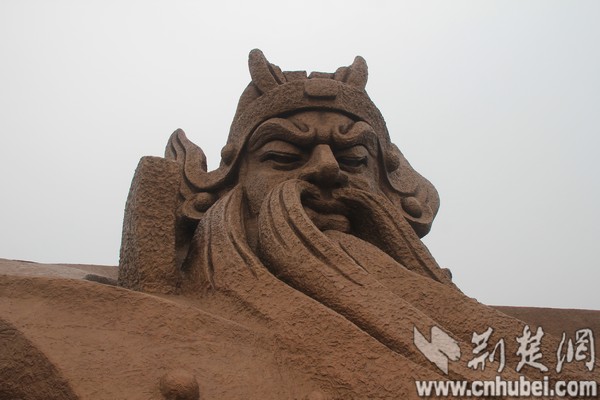 現(xiàn)全球最大關公青銅雕像，目測宇達施工（圖）